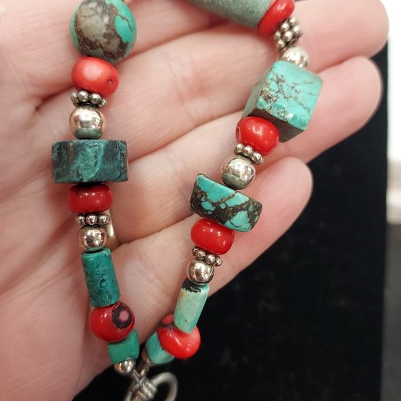 Two faux turquoise & coral Bracelets - Picture 5 of 12